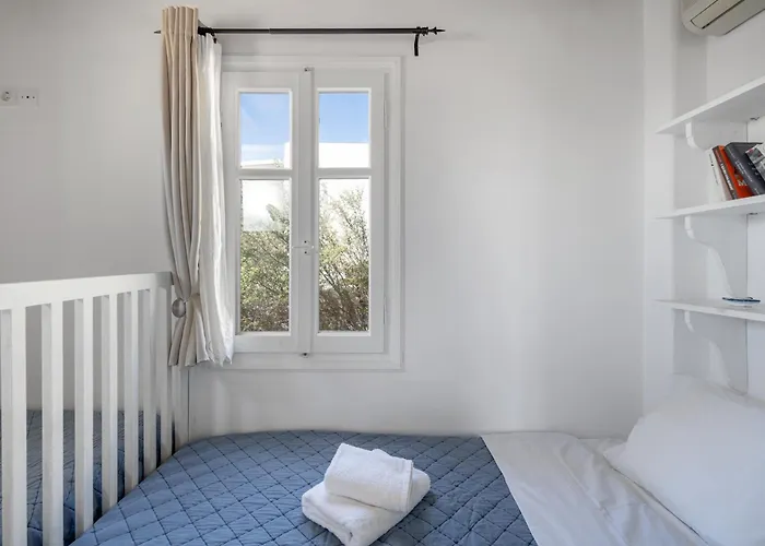 Oneiro Serifos House