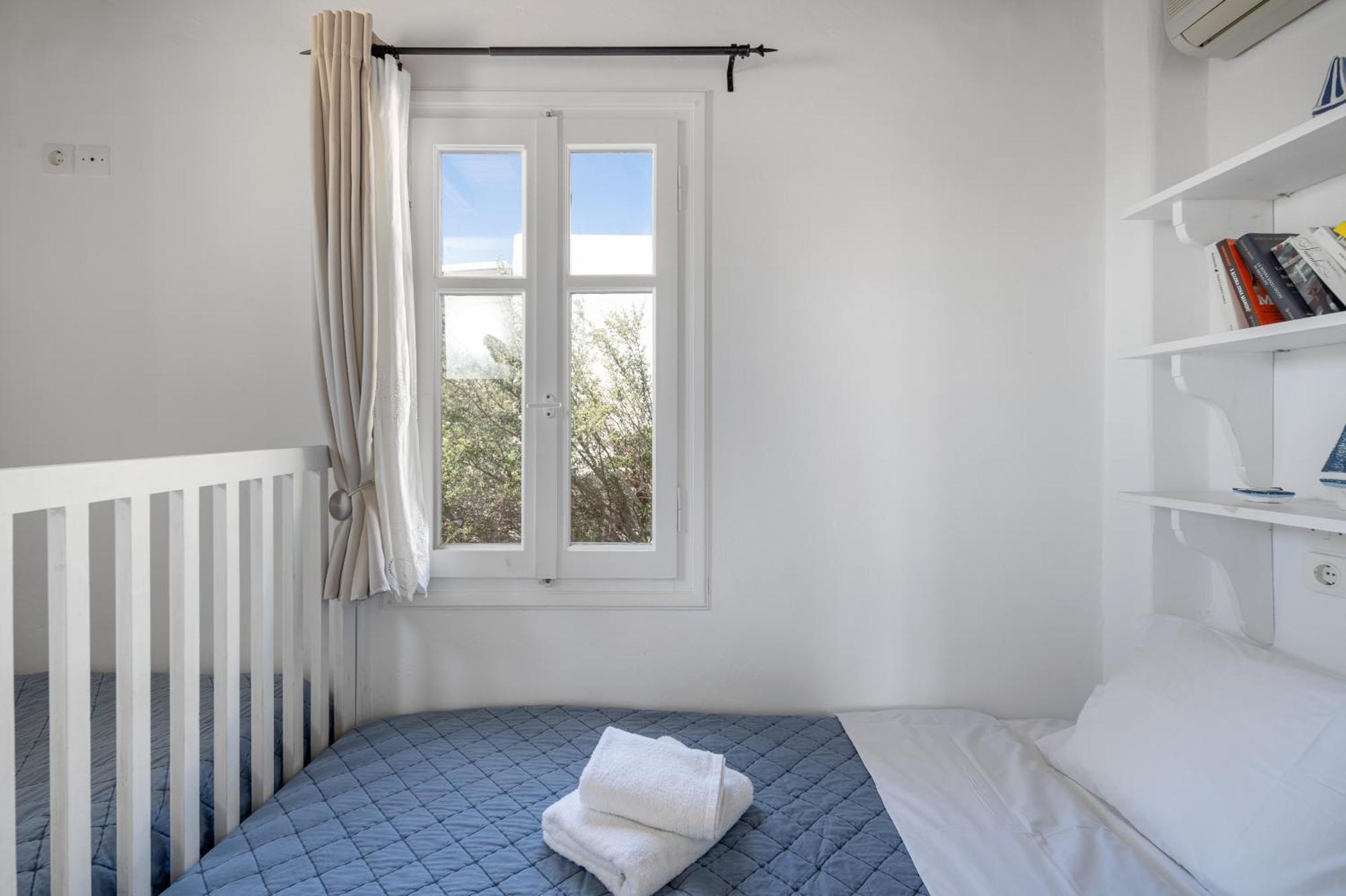 Holiday home Oneiro House *