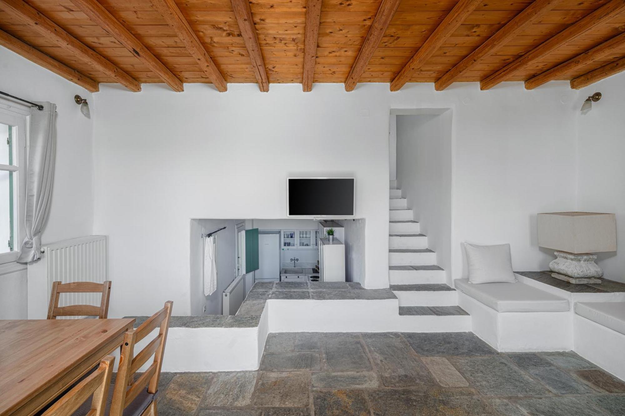 Holiday home Oneiro House