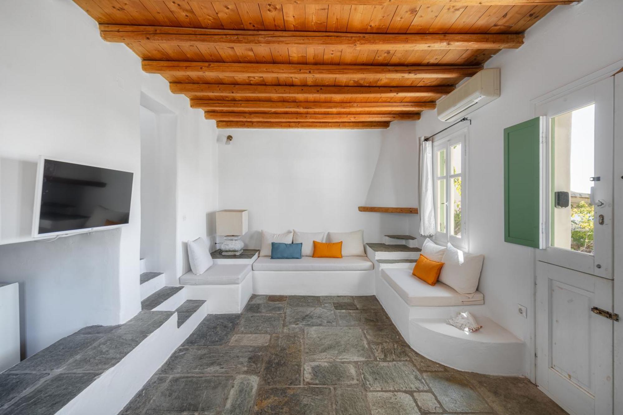 Oneiro House *