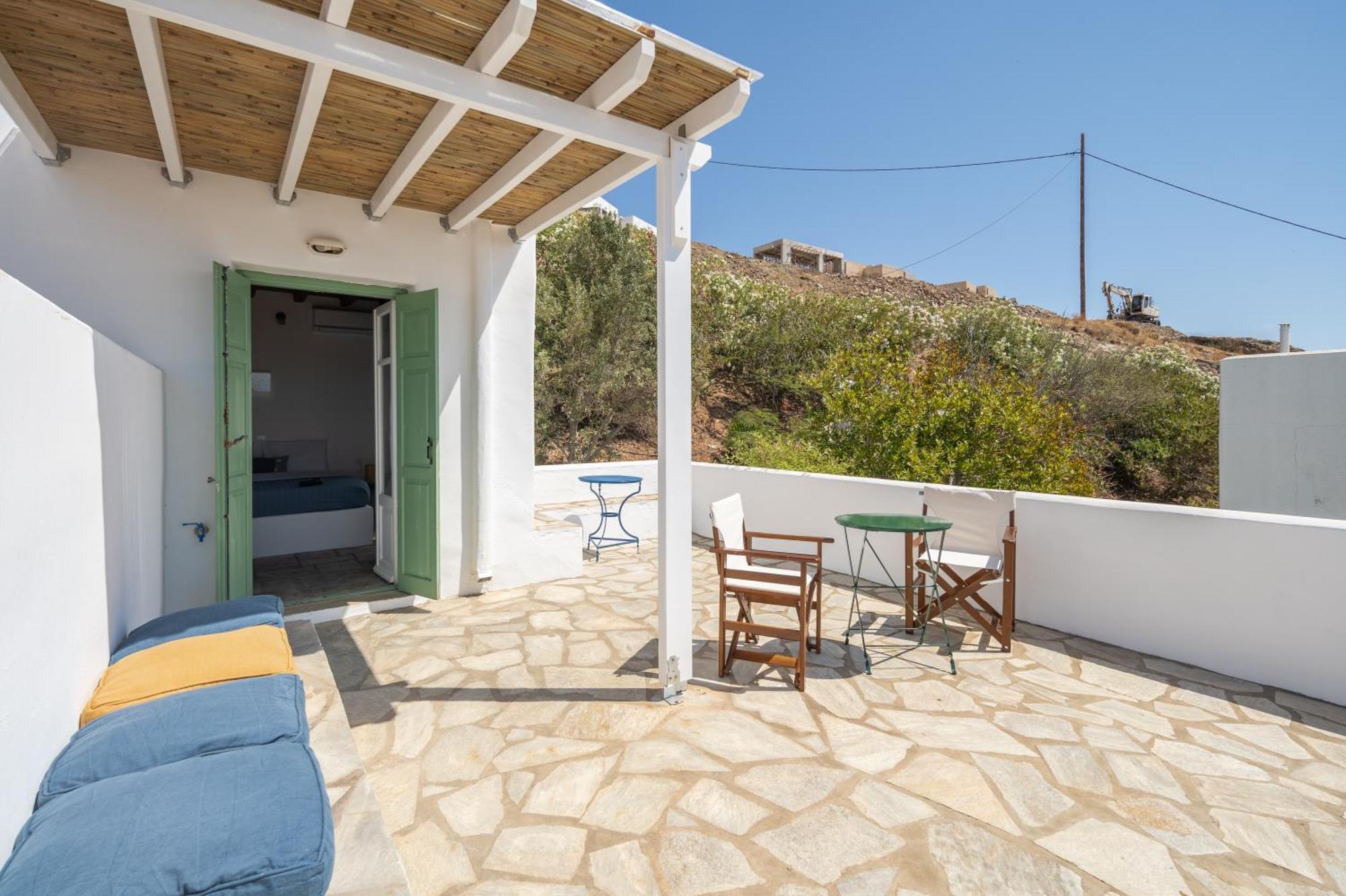 Oneiro House *