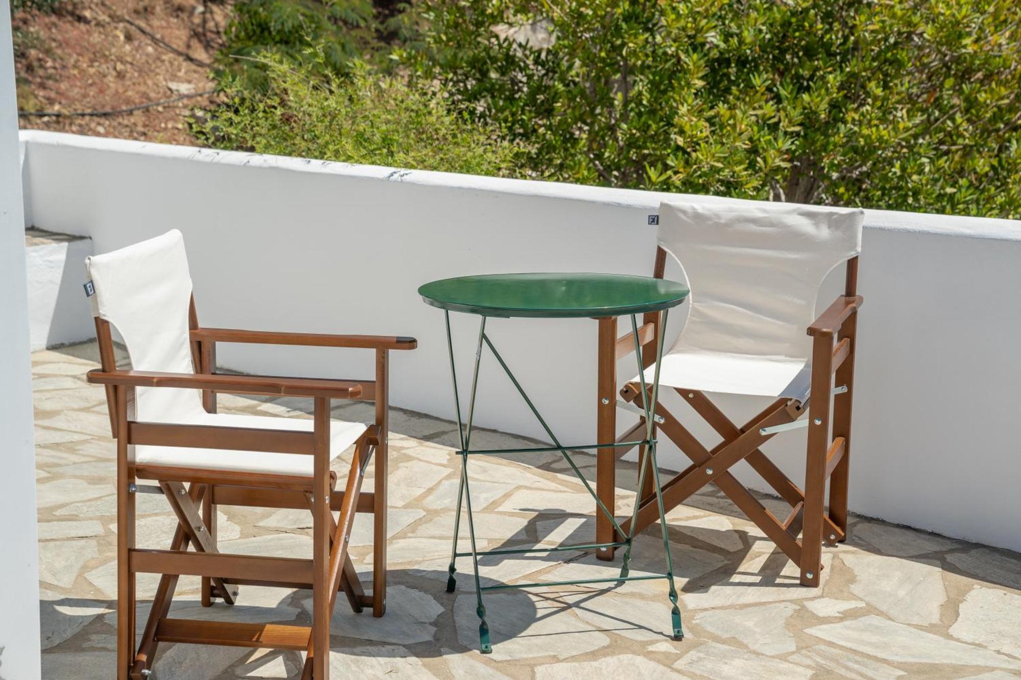 Oneiro House Serifos Town